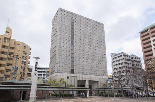 佐世保市博物館島瀬美術センター